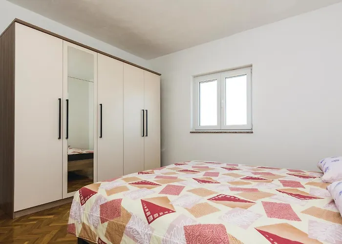 아파트 Two-bedroom In